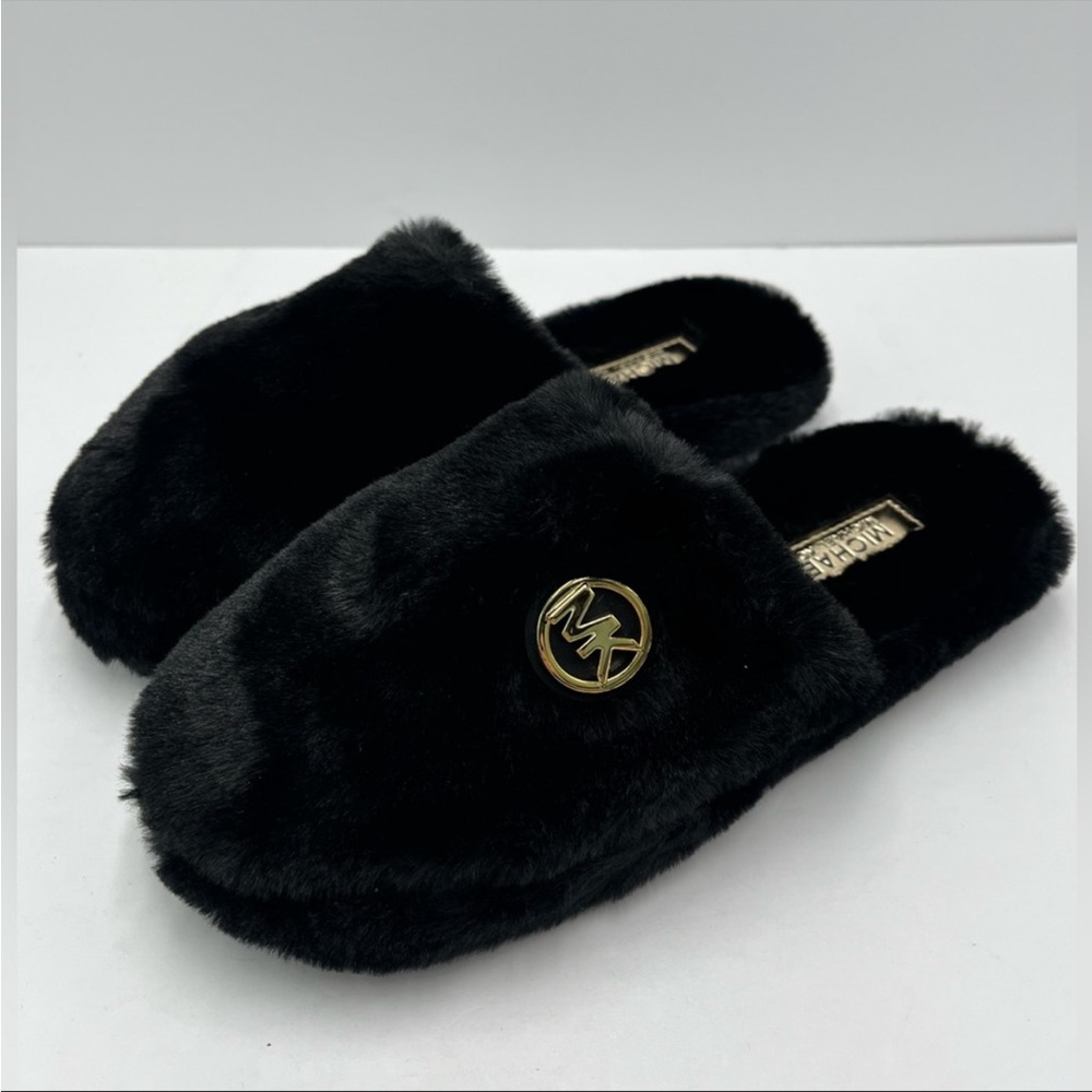 MICHAEL KORS ALEXIS CLOSED
TOE SLIPPERS
